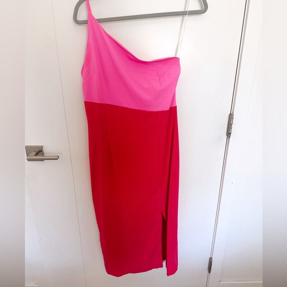 Petal & Pup Pink Two-Tone One-Shoulder Midi Dress - Picture 5 of 5